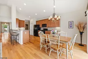 43 Renaissance Blvd, Franklin Township, NJ 08873 - Photo 15