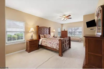 43 Renaissance Blvd, Franklin Township, NJ 08873 - Photo 19