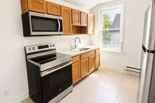 44 Treacy Ave, Newark, NJ 07108 - Photo 3