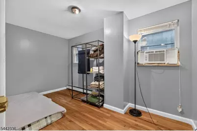255 S 18th St, Newark, NJ 07103 - Photo 15