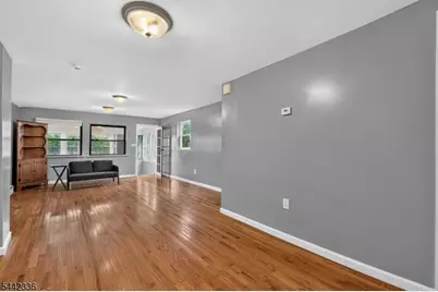 255 S 18th St, Newark, NJ 07103 - Photo 7