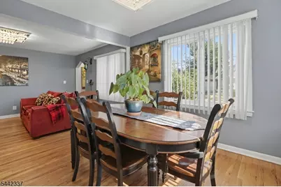 55 Stillman Ave, Bergenfield, NJ 07621 - Photo 9