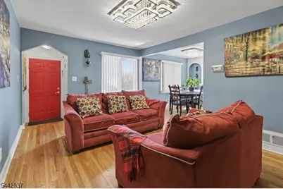 55 Stillman Ave, Bergenfield, NJ 07621 - Photo 5