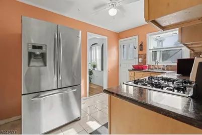 55 Stillman Ave, Bergenfield, NJ 07621 - Photo 15