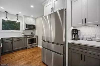 23 Andover Pl, Bloomfield, NJ 07003 - Photo 13