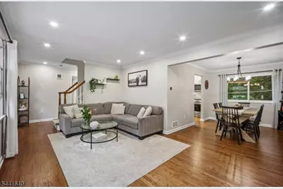 23 Andover Pl, Bloomfield, NJ 07003 - Photo 5