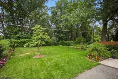 23 Andover Pl, Bloomfield, NJ 07003 - Photo 41