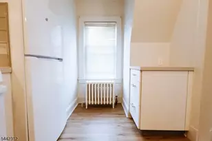 17 Hazelwood Ave, Newark, NJ 07106 - Photo 3