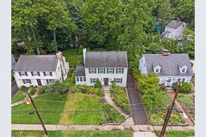 24 College Ave, Montclair, NJ 07043 - Photo 33