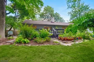 621 Mountain Dr, South Orange, NJ 07079 - Photo 45