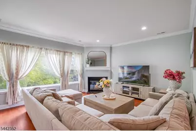 8023 Brittany Dr, Wayne, NJ 07470 - Photo 11