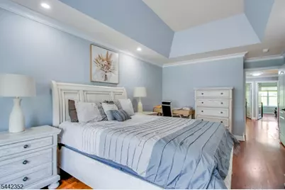 8023 Brittany Dr, Wayne, NJ 07470 - Photo 15