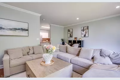 8023 Brittany Dr, Wayne, NJ 07470 - Photo 13