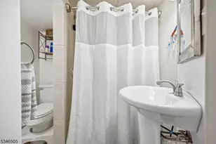 117 Richmond Ave, Paterson, NJ 07502 - Photo 9