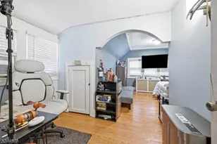 117 Richmond Ave, Paterson, NJ 07502 - Photo 23