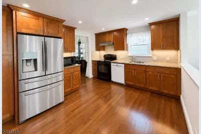 48 Sunnyside Rd, West Orange Township, NJ 07052 - Photo 7