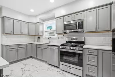 99 Morgan Pl, North Arlington, NJ 07031 - Photo 9