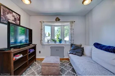 123 Eastern Ave, Somerville, NJ 08876 - Photo 11