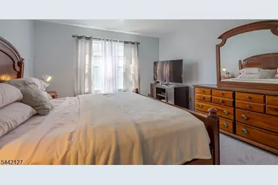 73 Kentucky Way, Freehold Township, NJ 07728 - Photo 15
