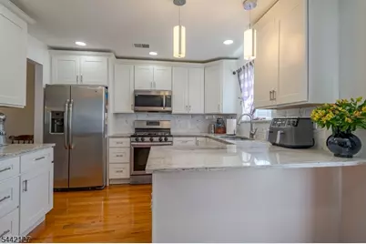 73 Kentucky Way, Freehold Township, NJ 07728 - Photo 9