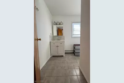 32 Harding Ct #2, Garfield, NJ 07026 - Photo 19