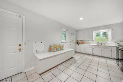 18 Kings Hill Ct, Summit, NJ 07901 - Photo 19