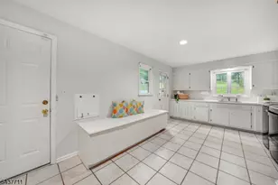 18 Kings Hill Ct, Summit, NJ 07901 - Photo 19