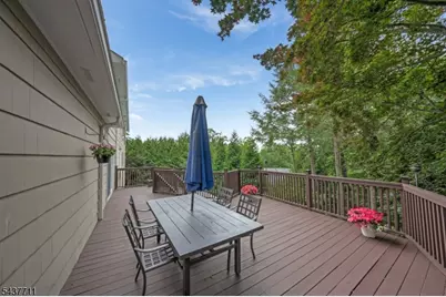 18 Kings Hill Ct, Summit, NJ 07901 - Photo 49