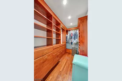 18 Kings Hill Ct, Summit, NJ 07901 - Photo 27