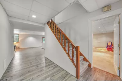 18 Kings Hill Ct, Summit, NJ 07901 - Photo 35