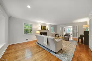 18 Kings Hill Ct, Summit, NJ 07901 - Photo 7