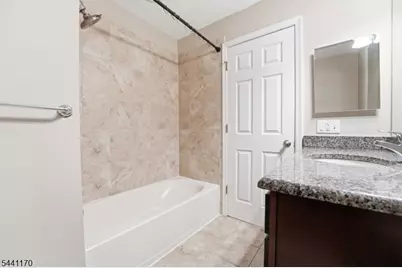 105 Pearce Ln, South Brunswick Township, NJ 08852 - Photo 19