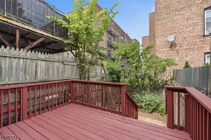 8 Van Nostrand Ave, Jersey City, NJ 07305 - Photo 31