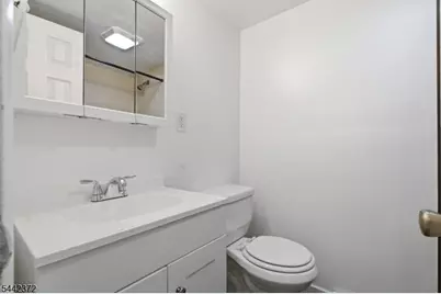 8 Van Nostrand Ave, Jersey City, NJ 07305 - Photo 17