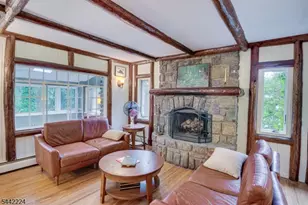 91 W Glen Rd, Denville, NJ 07834 - Photo 17