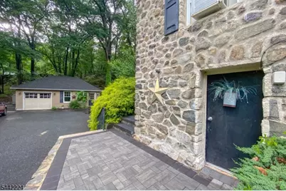 91 W Glen Rd, Denville, NJ 07834 - Photo 37