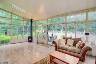 91 W Glen Rd, Denville, NJ 07834 - Photo 7