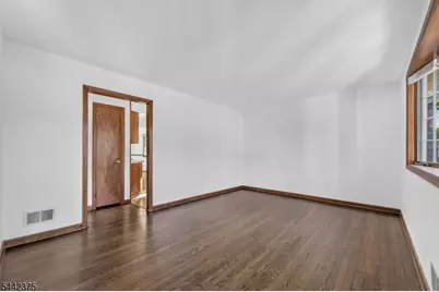 117 Madison Dr, South Plainfield, NJ 07080 - Photo 11