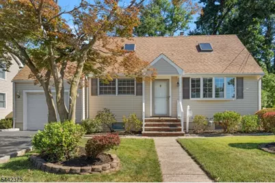 117 Madison Dr, South Plainfield, NJ 07080 - Photo 3