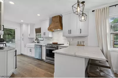 2160 Raritan Rd, Scotch Plains Township, NJ 07076 - Photo 11