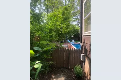 196 Lorraine Ave #2, Montclair, NJ 07043 - Photo 17