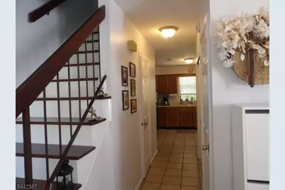 605 Timber Oaks Rd, Edison, NJ 08820 - Photo 9