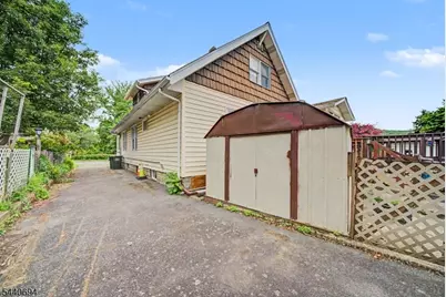 21 Downs Ave, Wharton, NJ 07885 - Photo 9