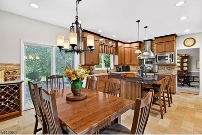 46 Westbury Ct, Montgomery Township, NJ 08558 - Photo 7
