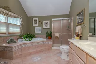46 Westbury Ct, Montgomery Township, NJ 08558 - Photo 21