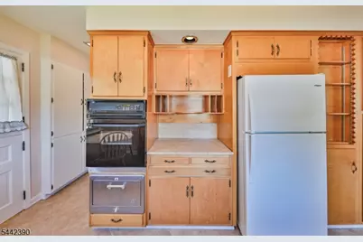 670 Belvidere Rd, Phillipsburg, NJ 08865 - Photo 17