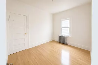 144 Elmwood Ave, Irvington, NJ 07111 - Photo 5