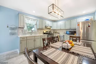 15 E Pierrepont Ave, Rutherford, NJ 07070 - Photo 13