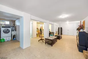 15 E Pierrepont Ave, Rutherford, NJ 07070 - Photo 33