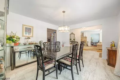15 E Pierrepont Ave, Rutherford, NJ 07070 - Photo 9